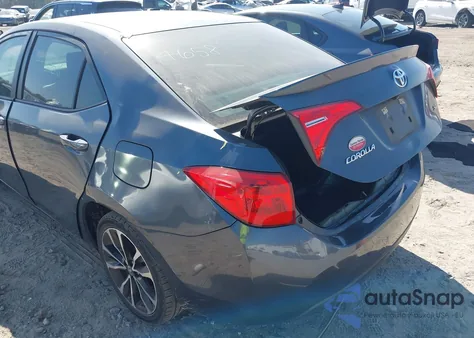 2018 Toyota Corolla Se z USA, uszkodzony, nr VIN 5YFBURHE0JP793535